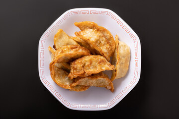 揚げ餃子