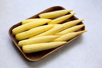 Raw, fresh yellow baby corn