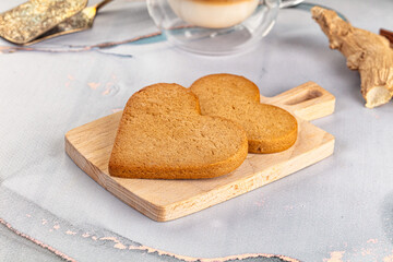 Sweet ginger cookies for snack
