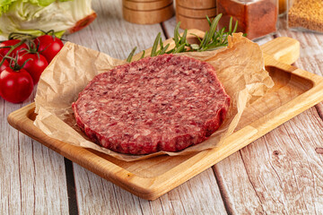 Raw beef cutlet for burger