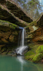 Hiking in Southern Illinois, Waterfalls and bluffs