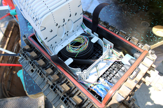 Tableau r&eacute;partiteurs de fibre optique