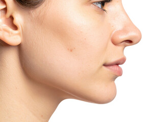 Obraz premium Close-up profile of a woman's face showcasing clear, smooth skin with natural makeup against a black background.