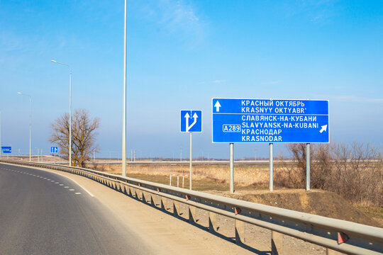 Doggy uslubidagi qizlarning uy qurilishi fotosuratlari Yuqori sifatli porno yakkaxon qizlar