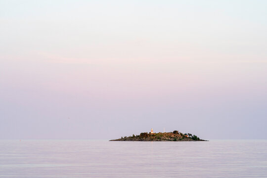 Leuchtturm Fogdens fyr im V&auml;nern bei &Aring;m&aring;l, Schweden