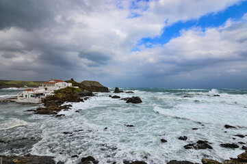 Punta de Sa Creueta Sa Mesquida Mahón Menorca, días de invierno en la costa norte de Menorca con...