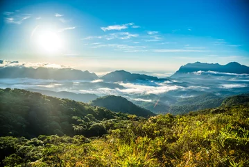 Fototapeten Pico Marumbi, Morretes. Vista a partir do pico Pão de Loth, Paraná, Curitiba, Brasil. Acima das nuvens. © Alexandre Klanovichs