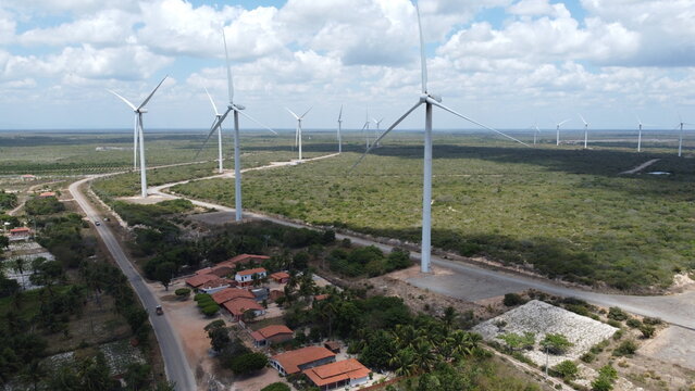 Praia Trairi e&oacute;licas drone imagens a&eacute;reas