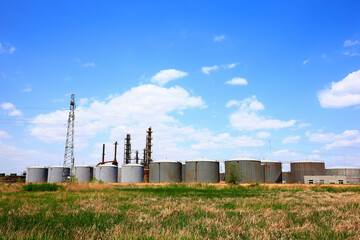 The oil tank