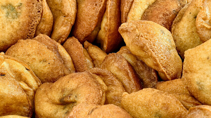 Weci filled with crispy and delicious fried minced meat. A culinary delight for Indonesian food lovers.