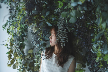 植物と女性