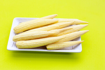 Raw, fresh yellow baby corn
