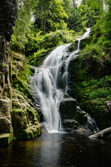 Scenic Forest Waterfall in Lush Greenery – Tranquil Nature Landscape Ideal for Travel, Wellness, Eco Tourism, and Outdoor Adventure Concept