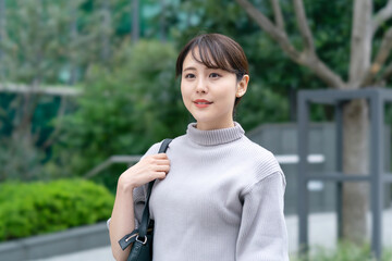 女性