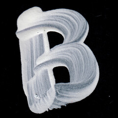 White Letter B draw in black background. JPG.