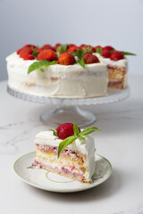 A strawberry and mascarpone cream cake with lemon