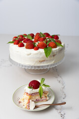 A strawberry and mascarpone cream cake with lemon