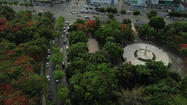  tomas de dron  paisaje vistas ciudad santo domingo republica dominicana