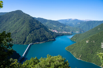 Lac artificiel de Piva, Montenegro