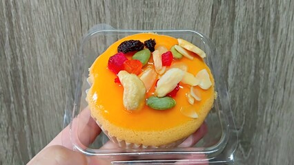 Fruit Cupcake for Eating after Meal