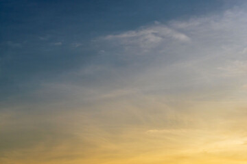 初夏の空　茜色に染まる夕焼け空13