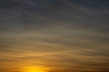 初夏の空　茜色に染まる夕焼け空23
