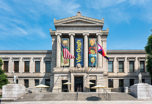 Views Around the Museum of Fine Arts in Boston