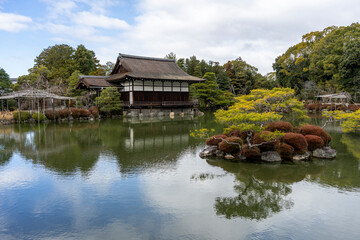 Heian Shrine's Hashidono, where you can cross the pond
