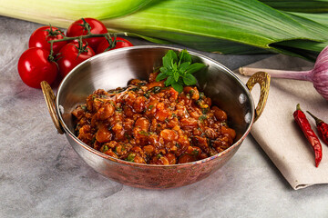 Chili con carne with beef and beans