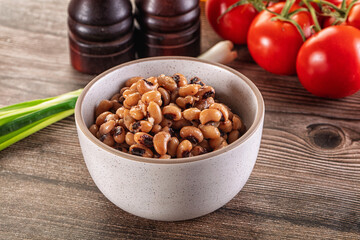 Canned Black eye bean in the bowl