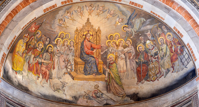 PIACENZA, ITALY - MAY 19, 2025: The fresco of Jesus in his Glory in the Cathedral - Cattedrale di Santa Maria Assunta e Santa Giustina probably by Eugenio Cisterna (1862–1913).