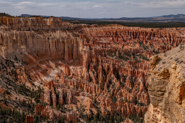  Bryce Point, Bryce Canyon National Park, Utah. Claron Formation, White limestone member, Pink...