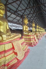 Fototapeta premium buddha in thailand