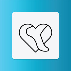 Icon of a heart combined with a foot, representing foot-friendly design that offers comfort, support, and care for your feet.