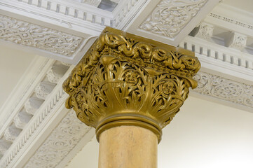 Colonial architectural capital in the Old City Hall, a heritage building in Toronto, Canada