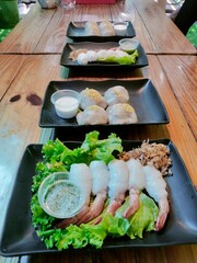 The food looks very delicious.