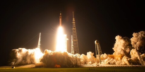 NASA’s Space Launch System (SLS) rocket with Orion spacecraft aboard lifts off from Launch Pad 39B at Kennedy Space Center for the Artemis I mission. Image courtesy of NASA