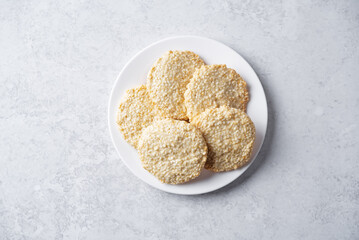 Sesame seeds cookies in a plate