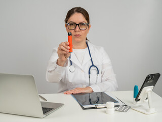 Doctor warns about dangers of smoking disposable vapes. 