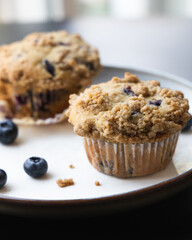 Blueberry crumble muffins