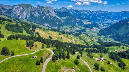 Jaunpass, Schweiz, Luftaufnahme, Juni 2025