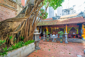 Dinh Dong Thanh Communal House, historical and cultural relic at old quarter.