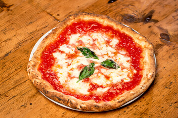 hot italian fresh margheritta pizza
