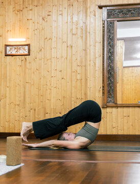 Yalangoch rus qizlari, ijtimoiy tarmoqlardagi shaxsiy fotosuratlar