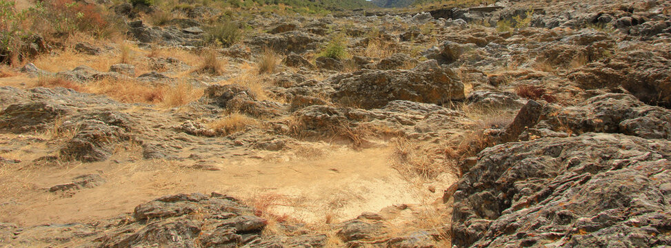 terreno rochoso