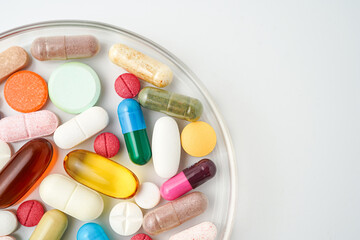 vitamin supplements capsules pill, softgel, fish oil, omega 3, vitamin E