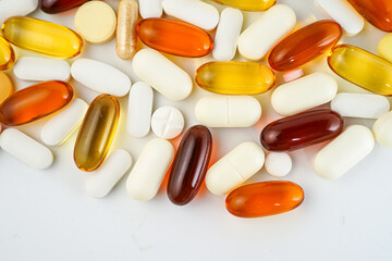 vitamin supplements capsules pill, softgel, fish oil, omega 3, vitamin E