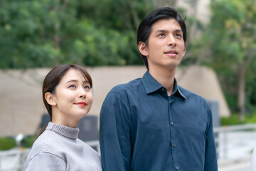 カップル　夫婦