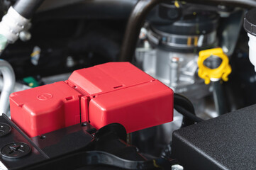 Car accumulator terminal