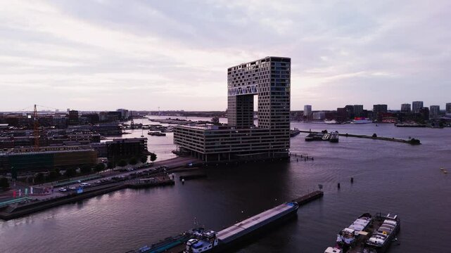 Twilight Serenity: 't IJ's Luxury Apartment